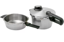 Fissler Vitavit Premium 622-412-11-070, 3-piece Pressure Cooker Set With Steam Insert, 4.5 L