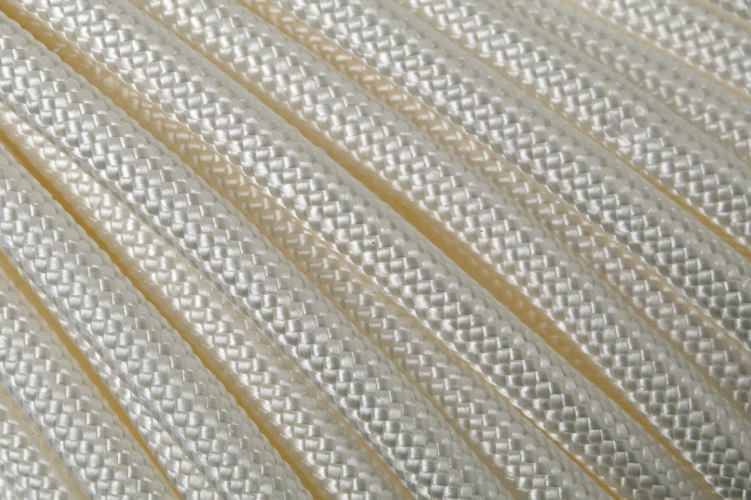 Atwood Rope MFG DYNA-X White 50 Ft (15.24 M) 1 Atwood Rope MFG DYNA-X White 50 Ft (15.24 M)