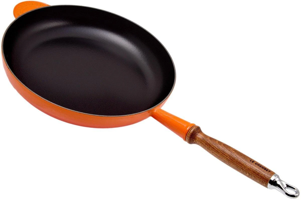 Le Creuset Frying Pan - 28 Cm, 2.6 L Orange-red 1 Le Creuset Frying Pan - 28 Cm, 2.6 L Orange-red