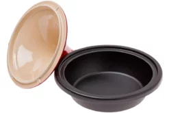 Le Creuset Tagine 27 Cm, 2L Cherry 6 Le Creuset Tagine 27 Cm, 2L Cherry -Friluftslageret Butik LC25138270600422 03 le creuset lc25138270600422 03