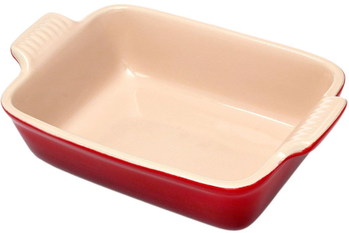 Le Creuset Rectangular Oven Dish 1.08 L, 19 Cm, Red 1 Le Creuset Rectangular Oven Dish 1.08 L, 19 Cm, Red