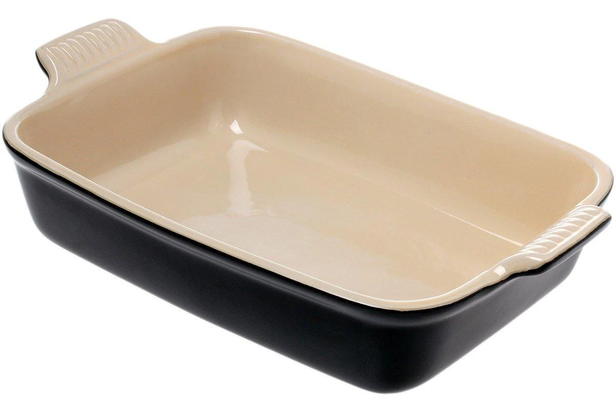 Le Creuset Rectangular Oven Dish 2.3 L, 26 Cm, Black 1 Le Creuset Rectangular Oven Dish 2.3 L, 26 Cm, Black